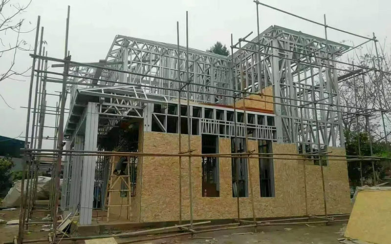 輕鋼結(jié)構(gòu)別墅 輕鋼結(jié)構(gòu)別墅